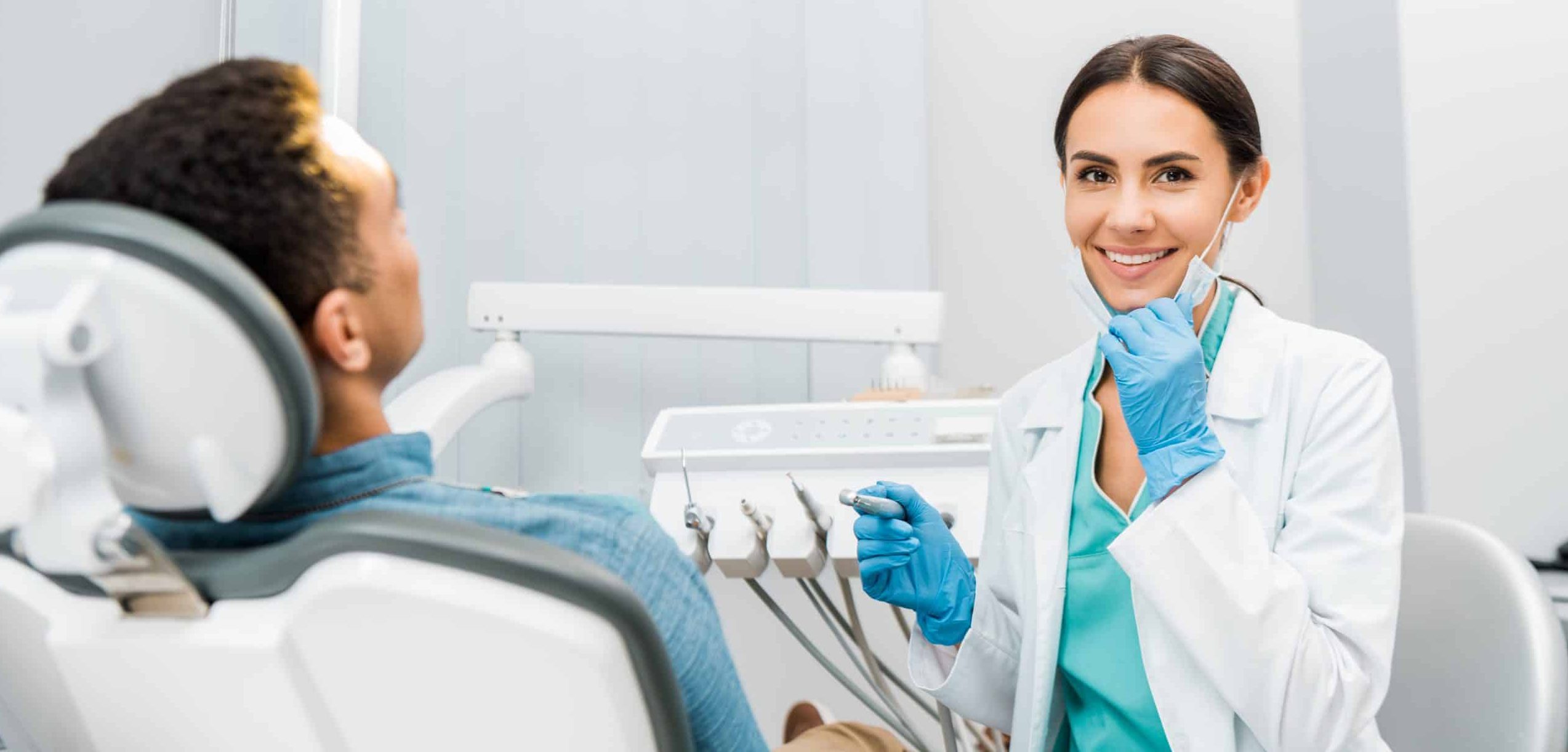 female dentist tarneit clinic in melbourne